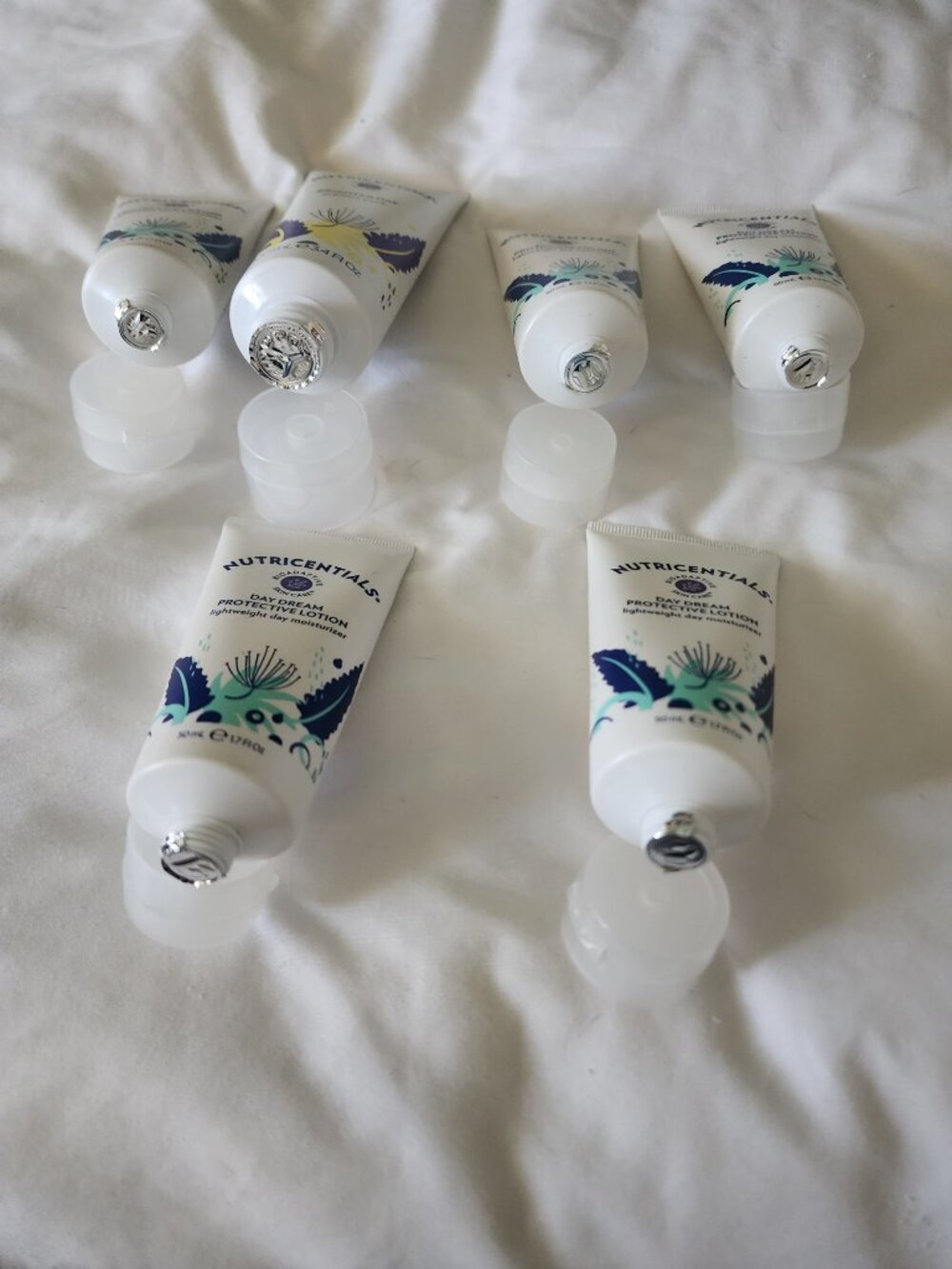 Bundle - Picture 4 of 4